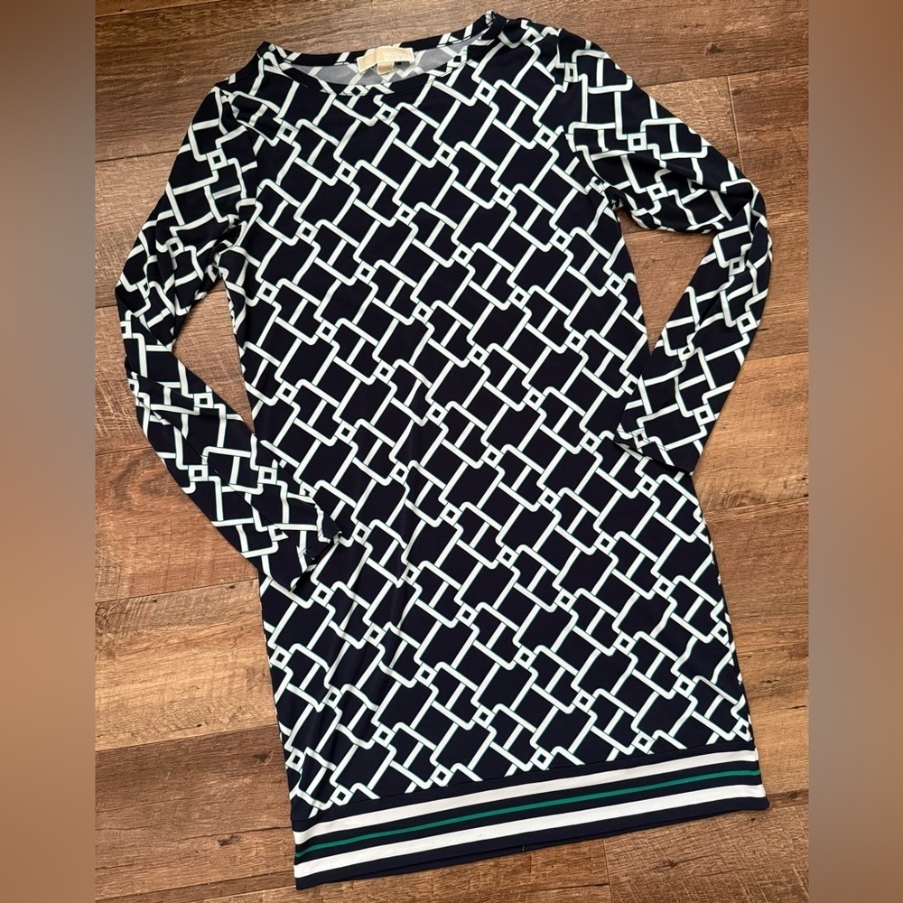 Michael Kors Navy and White Geometric Long Sleeve Dress - Picture 5 of 6